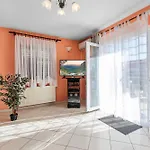 Family Barbarella Apartment *