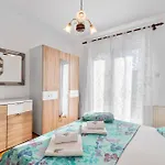 Family Barbarella Apartment *
